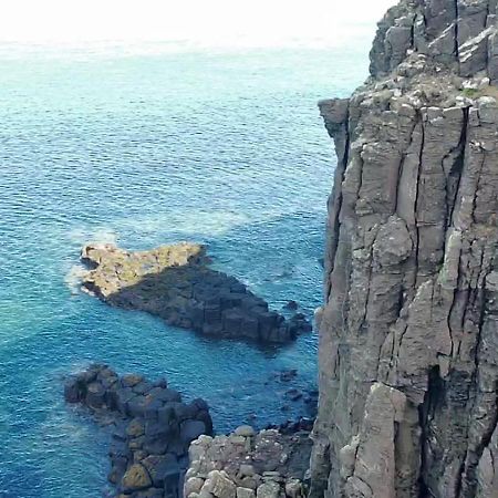 Cnoc Ruaraidh Cottage Kilmuir  Экстерьер фото
